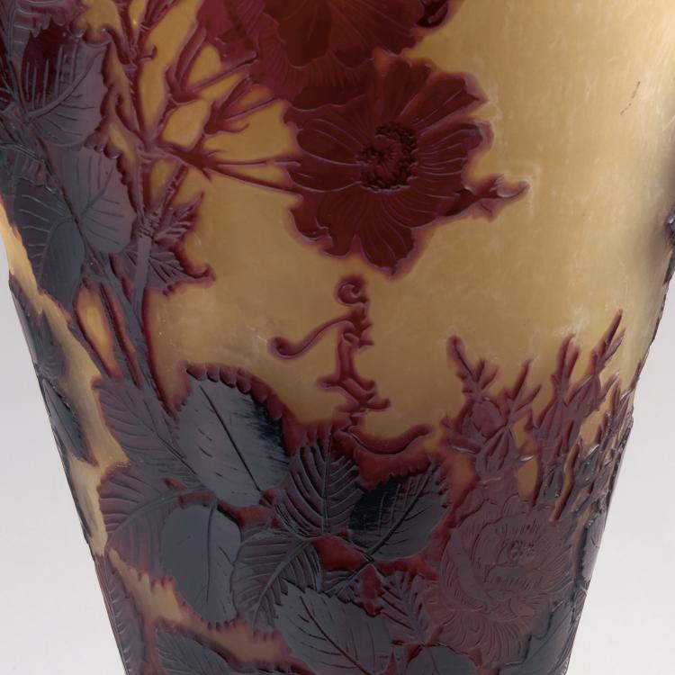 Bild 2 zu Objekt, Bodenvase 'Roses grimpantes', 1920er Jahre, Gall&eacute;, Etablissements, Nancy, 141C 497