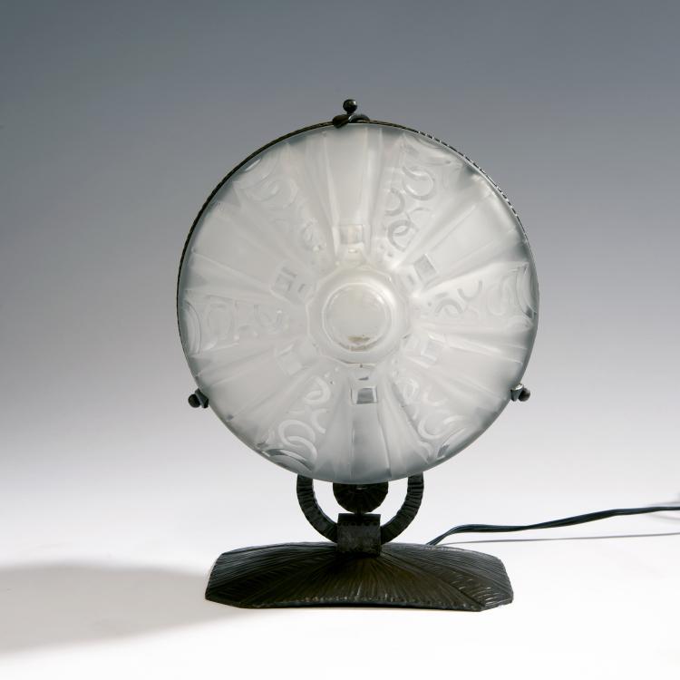 Bild 1 zu Objekt, Tischleuchte, um 1930, Muller Fr&egrave;res, Lun&eacute;ville, 141C 507