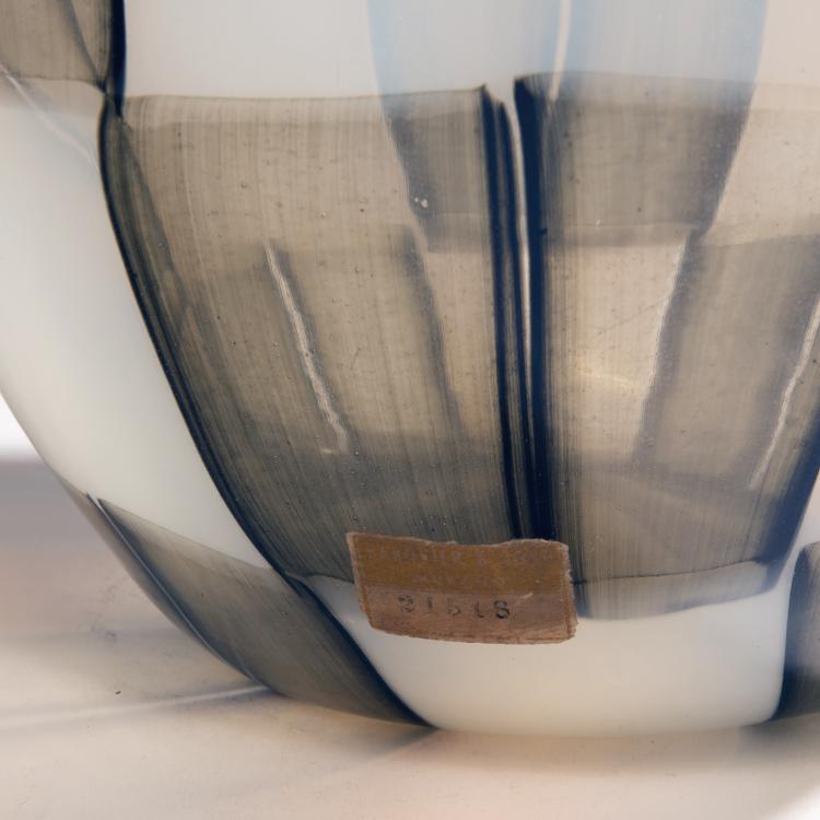 Bild 4 zu Objekt, 'Parabolico' vase, 1957, Barovier & Toso, Murano, 143C 559