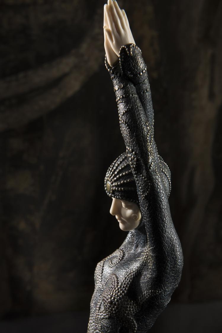 Bild 9 zu Objekt, 'Etoile de mer' (Starfish), c. 1928, Etling, Edmond, Paris, 141D 22