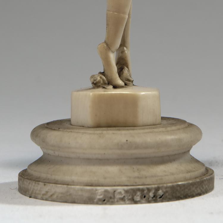 Bild 4 zu Objekt, Fliese '&Auml;gypten', um 1900, Schwarz, Johann von, N&uuml;rnberg, 141C 598