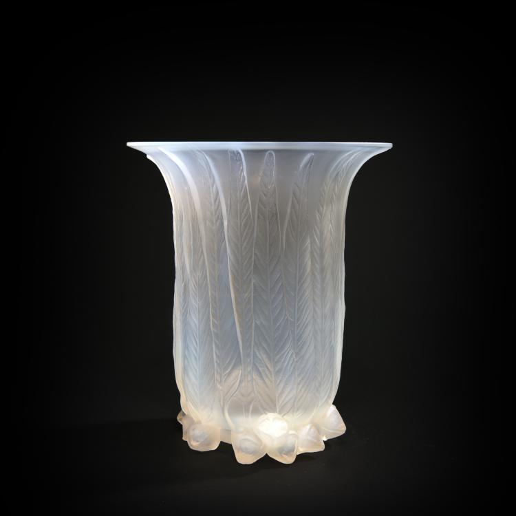 Bild 1 zu Objekt, 'Eucalyptus' vase, 1925, Lalique, Ren&eacute;, Wingen-sur-Moder, 141B 333