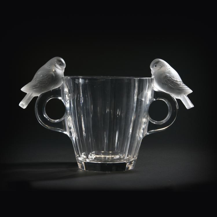 Hauptbild zu Objekt, 'Deux Pigeons' vase, 1931, Lalique, Ren&eacute;, Wingen-sur-Moder, 141B 350
