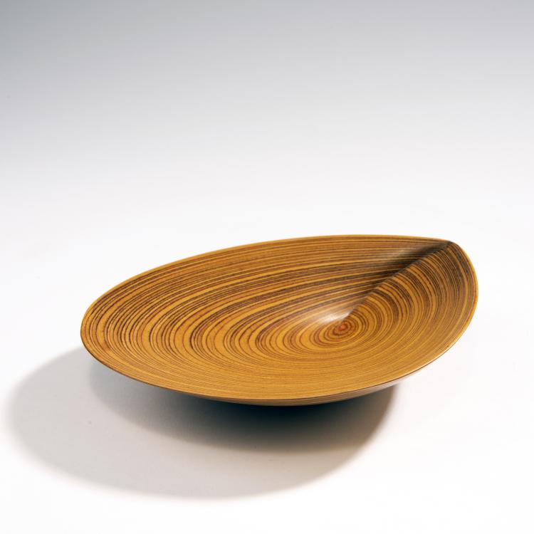 Bild 2 zu Objekt, 'Leaf' dish, 1951, Soinne & Kni, Helsinki., 142A 111