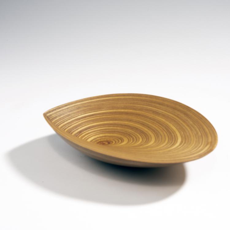 Bild 3 zu Objekt, 'Leaf' dish, 1951, Soinne & Kni, Helsinki., 142A 111