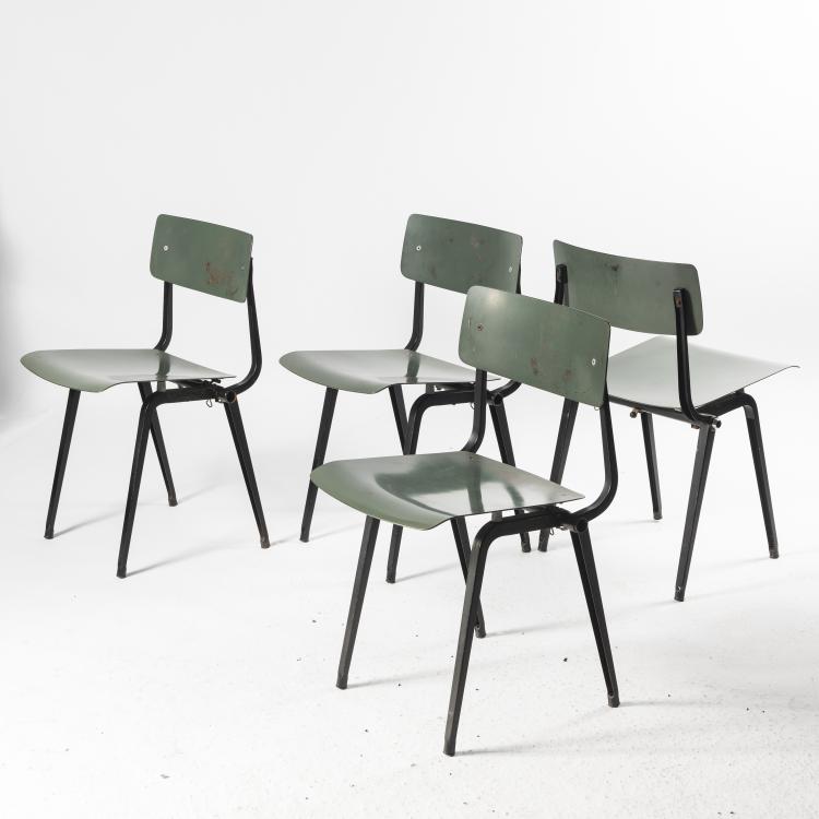 Bild 2 zu Objekt, Vier Klappst&uuml;hle 'Revolt' - 'Theatre chair', 1954, Ahrend Cirkel, Den Haag, 143B 328