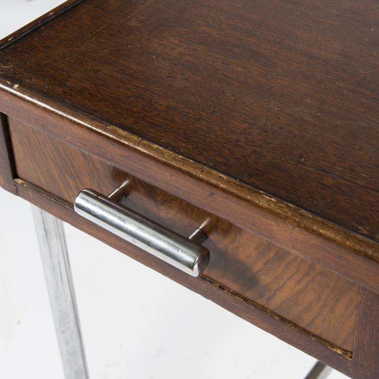 Bild 6 zu Objekt, Kleiner Schreibtisch, 1930er Jahre, Thonet, Frankreich (zugeschrieben), 143B 296