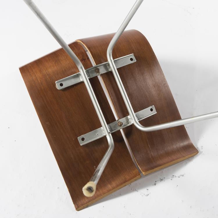 Bild 4 zu Objekt, Two 'GA' chairs, 1955, Domus KG, Schwaikheim; Horgen Glarus, Glarus, 142A 078