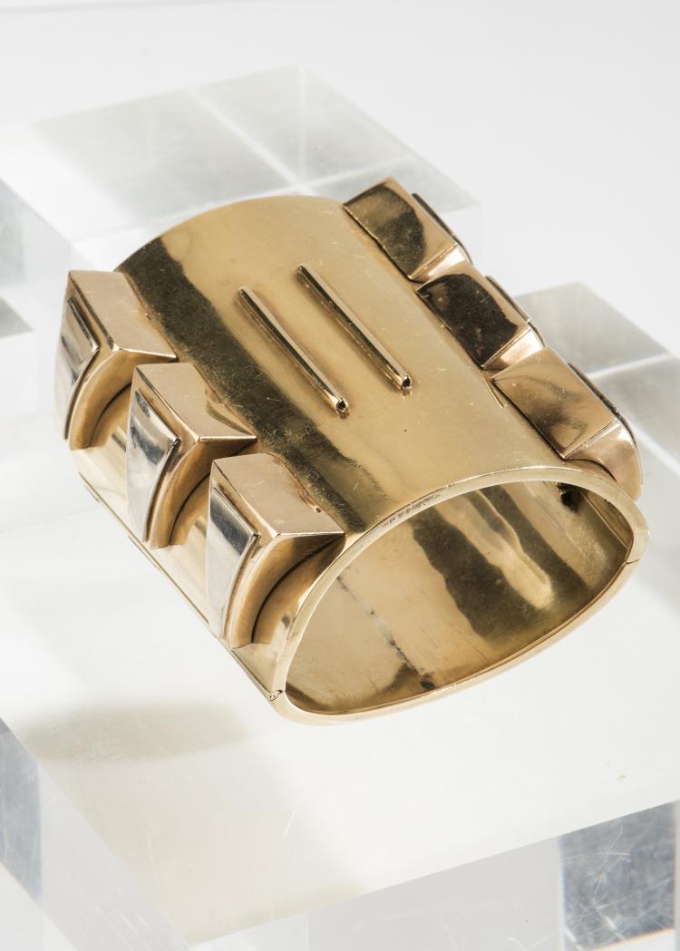 Bild 2 zu Objekt, Armreif, Frankreich (zugeschrieben), 142B 246