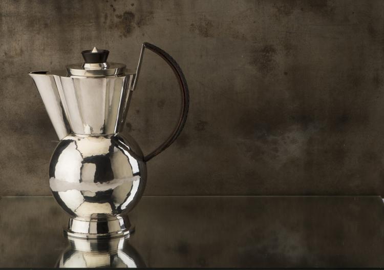 Bild 20 zu Objekt, Weinkanne, um 1922, Christian Dell, Bauhaus Weimar, 142A 020