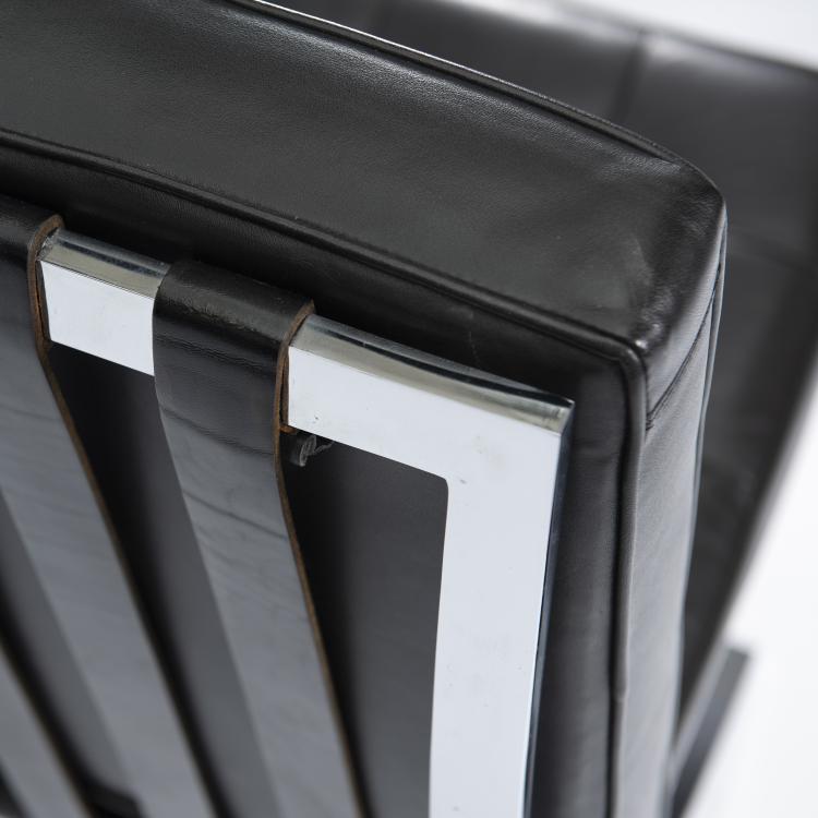 Bild 4 zu Objekt, Zwei Sessel und ein Hocker 'Barcelona' 1929, 143B 272