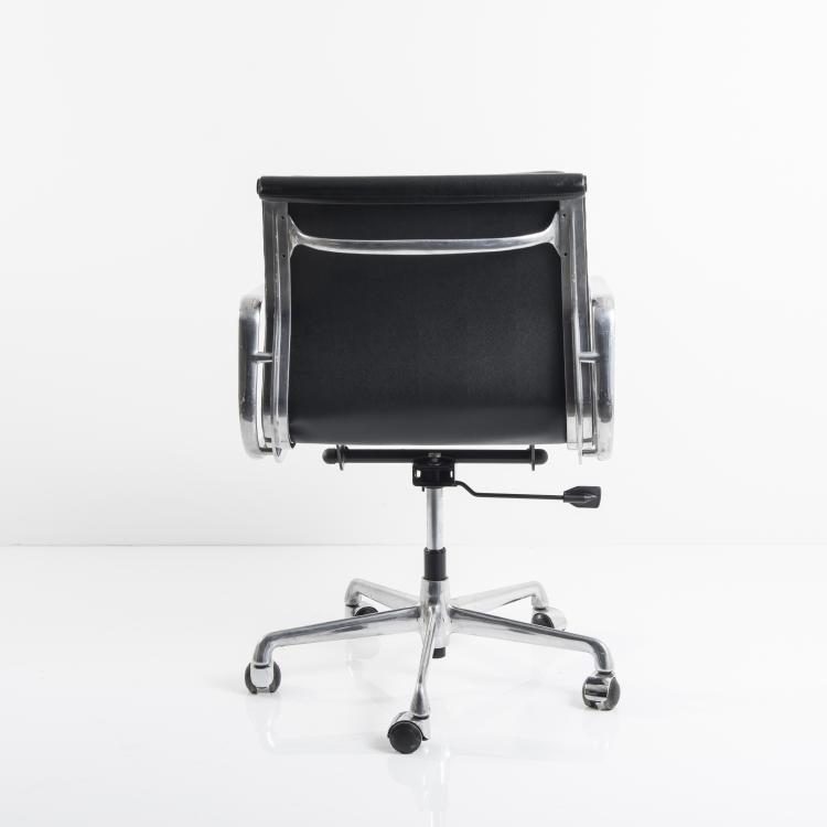 Bild 4 zu Objekt, Stuhl 'Soft Pad Group', 1969, ICF Cadsana f&uuml;r Miller, Herman, Zeeland, 143B 448