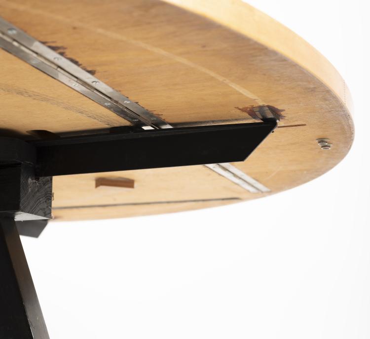 Bild 7 zu Objekt, Table 'quadratrund', 1949, Horgen-Glarus, M&ouml;belfabrik, Glarus; Wohnbedarf AG Z&uuml;rich / Basel, 145A 135