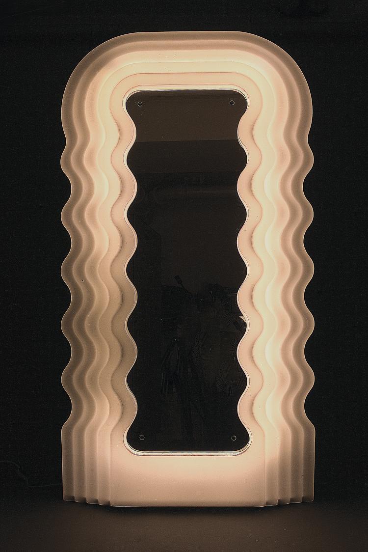 Hauptbild zu Objekt, 'Ultrafragola' mirror, 1970, Ettore Sottsass, Poltronova, Pistoia, 143A 213