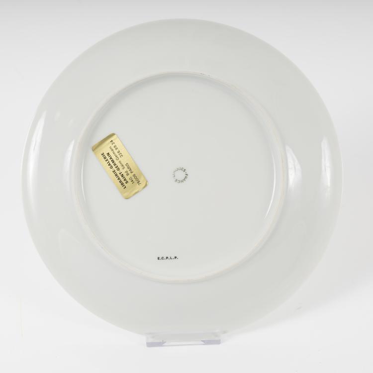 Bild 9 zu Objekt, Vier Porzellan-Teller mit Picasso-Motiven: Friedenstaube, 'Le Coq', weibliches Profil, T&auml;nzer in Landschaft, 1970er Jahre, Limoges E.C.P.L.P, 145C 495