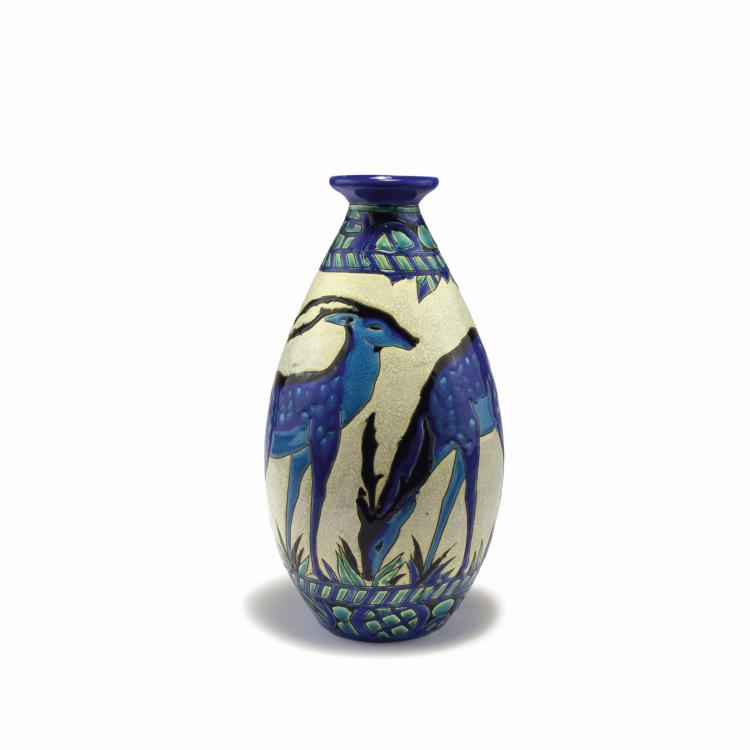 Hauptbild zu Objekt, 'Biches bleues' vase, c. 1924, Charles Catteau, Boch Fr&egrave;res, La Louvi&egrave;re, 144B 421