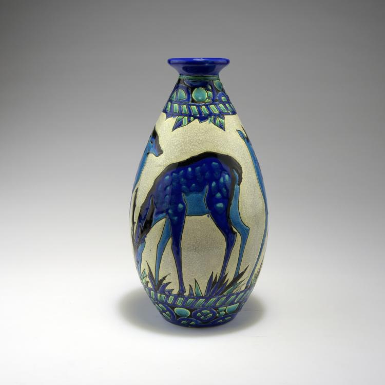 Bild 2 zu Objekt, 'Biches bleues' vase, c. 1924, Charles Catteau, Boch Fr&egrave;res, La Louvi&egrave;re, 144B 421