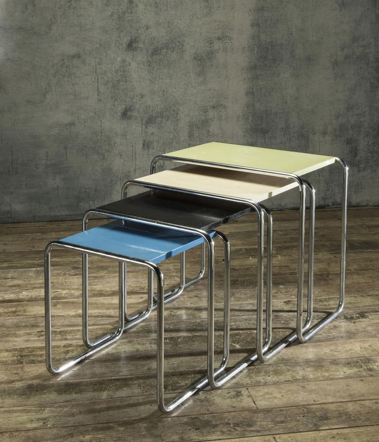Hauptbild zu Objekt, Four 'B9' nesting tables, 1925/26, Thonet, Frankenberg, 143B 276