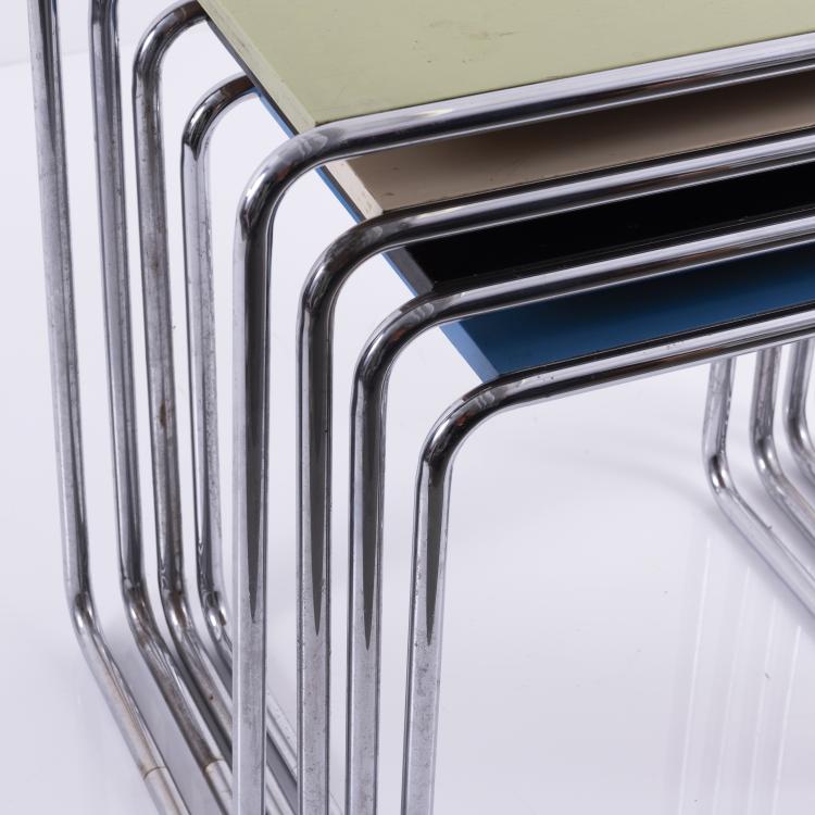 Bild 2 zu Objekt, Four 'B9' nesting tables, 1925/26, Thonet, Frankenberg, 143B 276