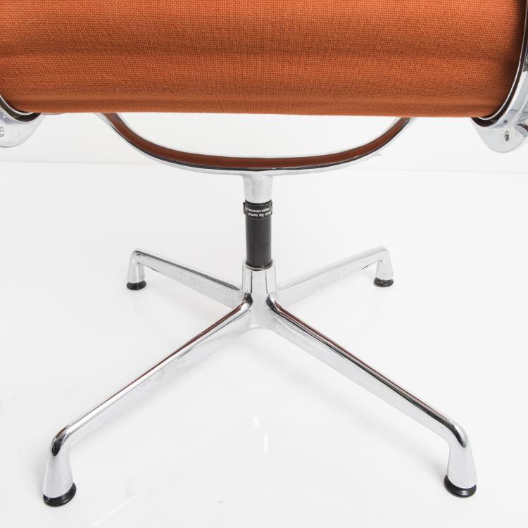 Bild 4 zu Objekt, Zwei 'Aluminium Group'-St&uuml;hle, 1958, Vitra Design, Weil am Rhein; Miller, Herman, Zeeland, 143B 356