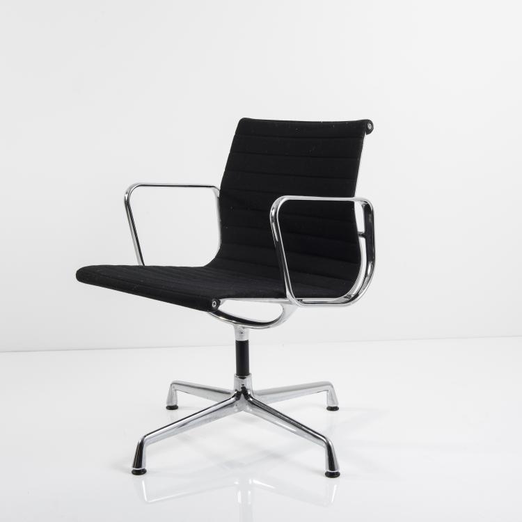 Bild 2 zu Objekt, Armlehnstuhl 'Aluminium Group', 1958, Vitra Design, Weil am Rhein, 143B 355